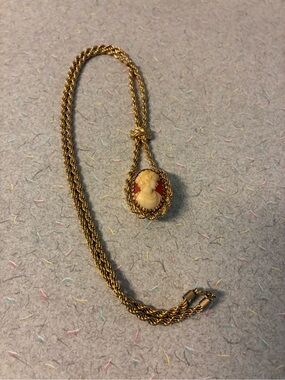 Vintage Waltham Brooch Silhouette Watch / Necklace